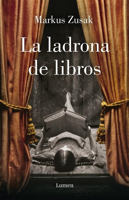 LADRONA DE LIBROS, LA | 9788426416216 | ZUSAK, MARKUS | Llibres.cat | Llibreria online en català | La Impossible Llibreters Barcelona