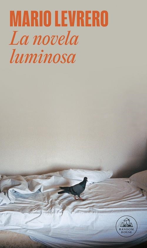 NOVELA LUMINOSA, LA | 9788439721390 | LEVRERO, MARIO | Llibres.cat | Llibreria online en català | La Impossible Llibreters Barcelona